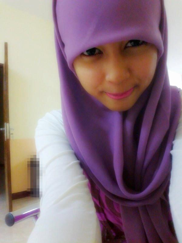 downloadfilemmelayupercuma.blogspot.com - Foto Cewek SMA Berhijab Terbaru 2013.