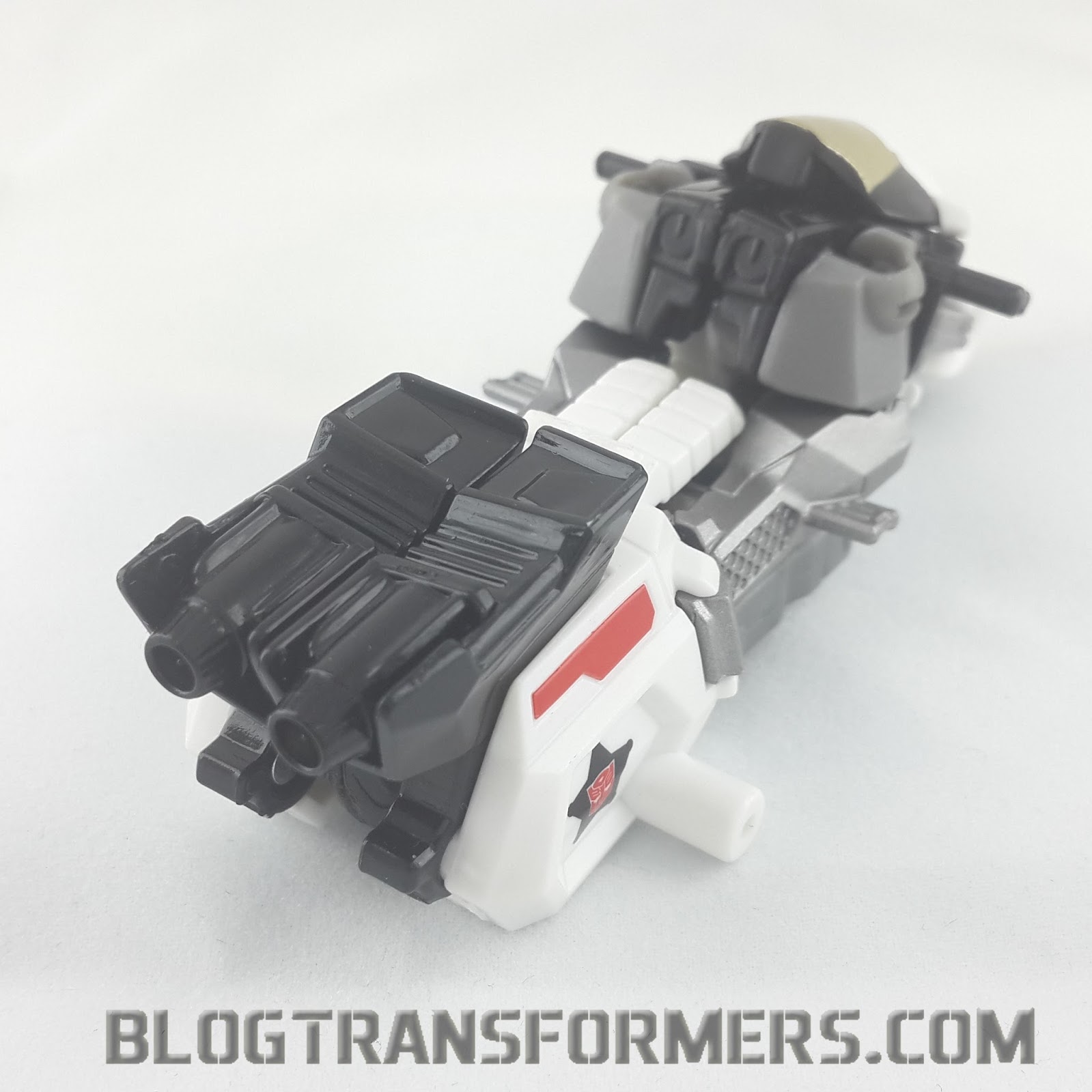 Blog 12535 Combiner Wars Legends Viper, Groove