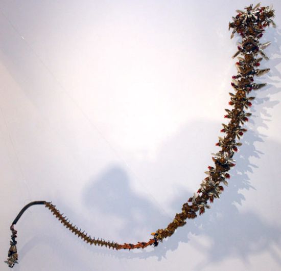 Simon Ouwerkerk esculturas brinquedinhos plasticos