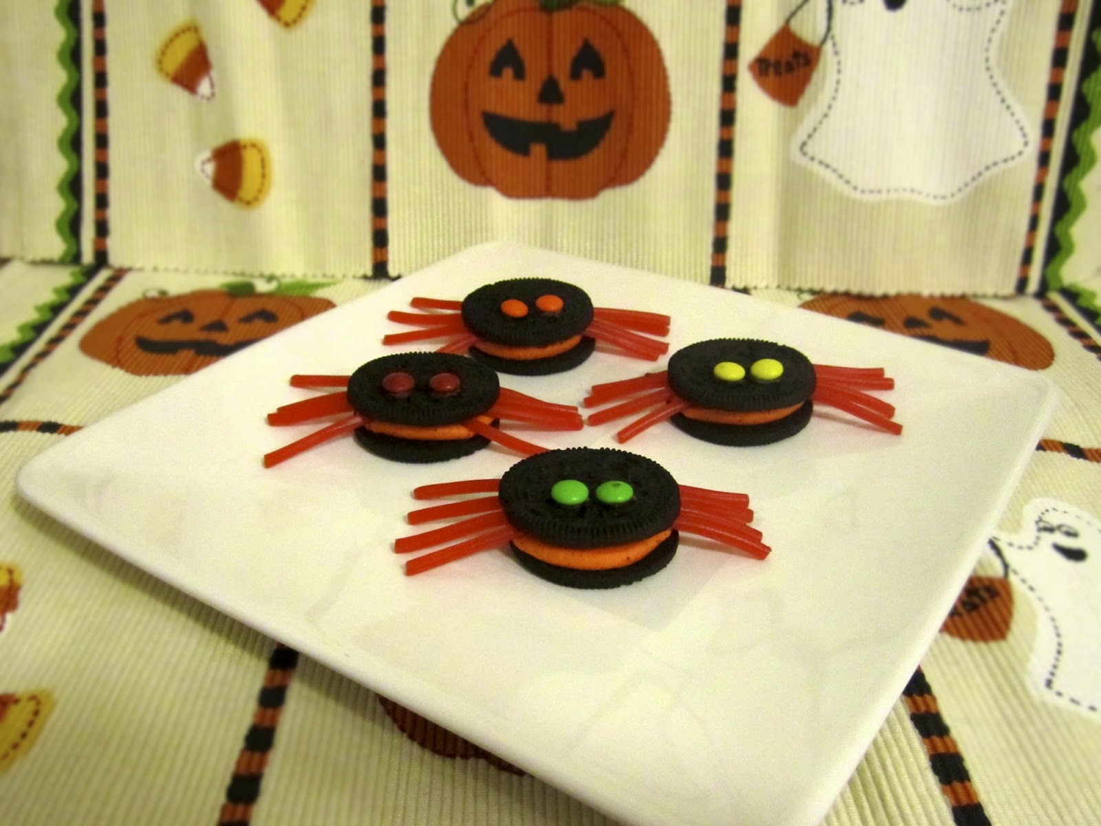 halloween treats oreo spider