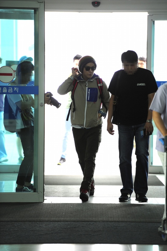 [Pics] BB en el aeropuerto de Incheon Bigbang+incheon+airport+9