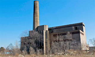 Abandoned and rusting factory in the hollowed out industrial heartland of the US