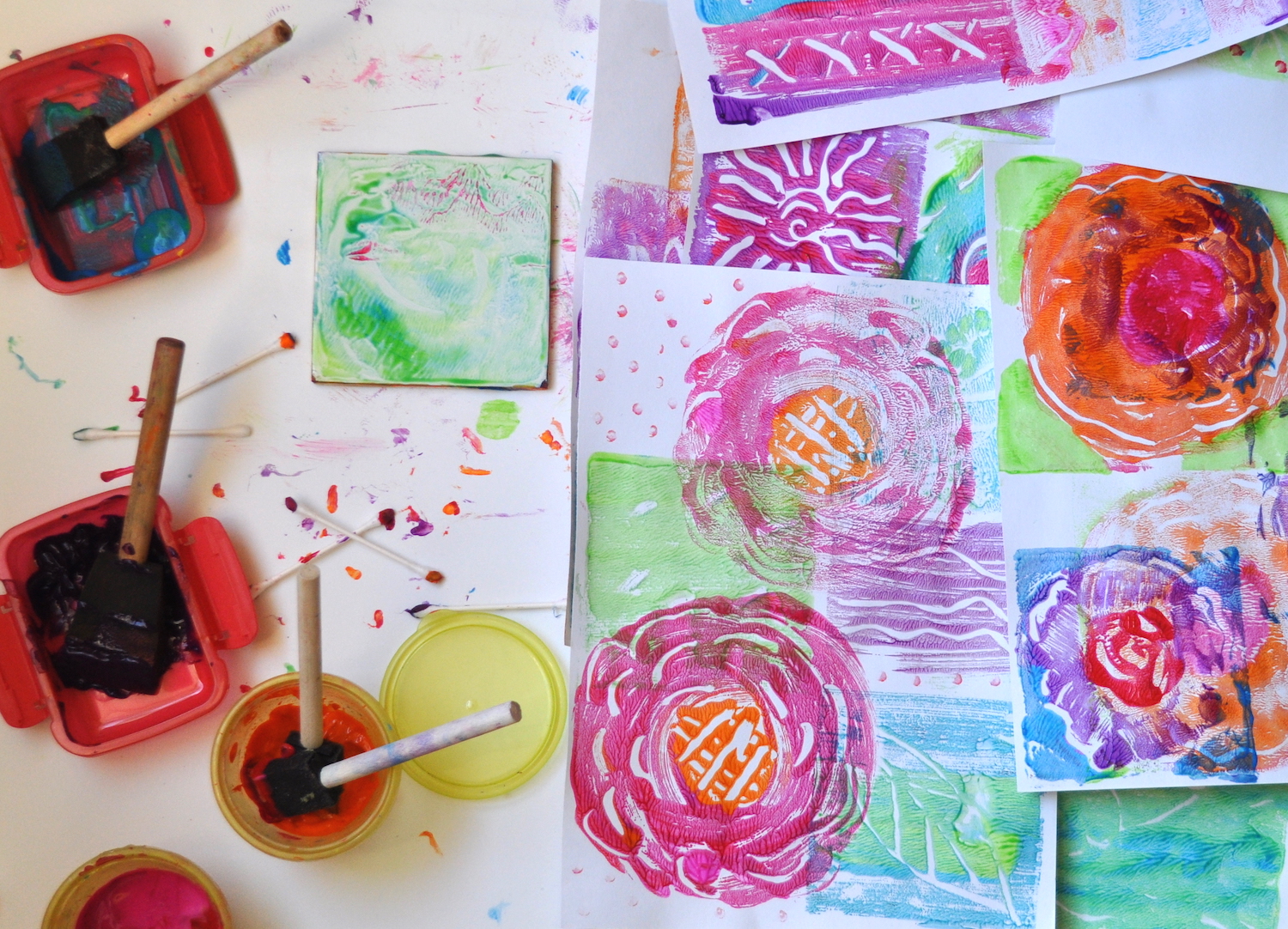Art with Kids Simple Monoprints with Tempera Paint
