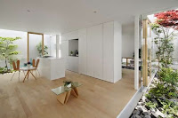 Cool Japanese House Dubbed Green Edge Design with Floating Facade Cool Japanese House Dubbed Green Edge Design with Floating Facade