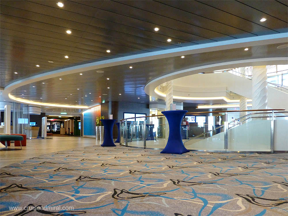 Таинственный Mein Schiff 3 (5*-) Kруиз загадок и разгадок