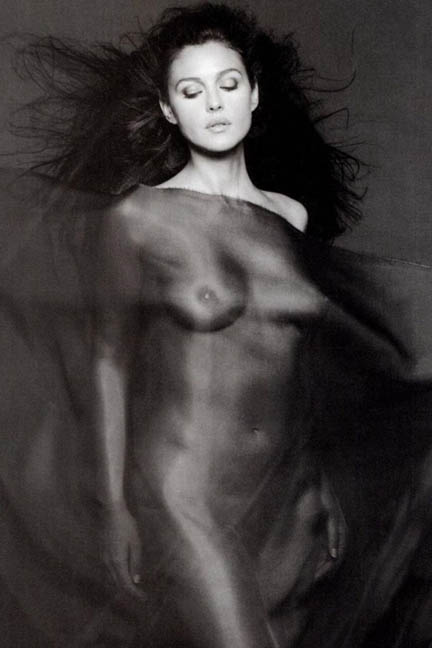 Monica-Bellucci-Nude-5.jpg