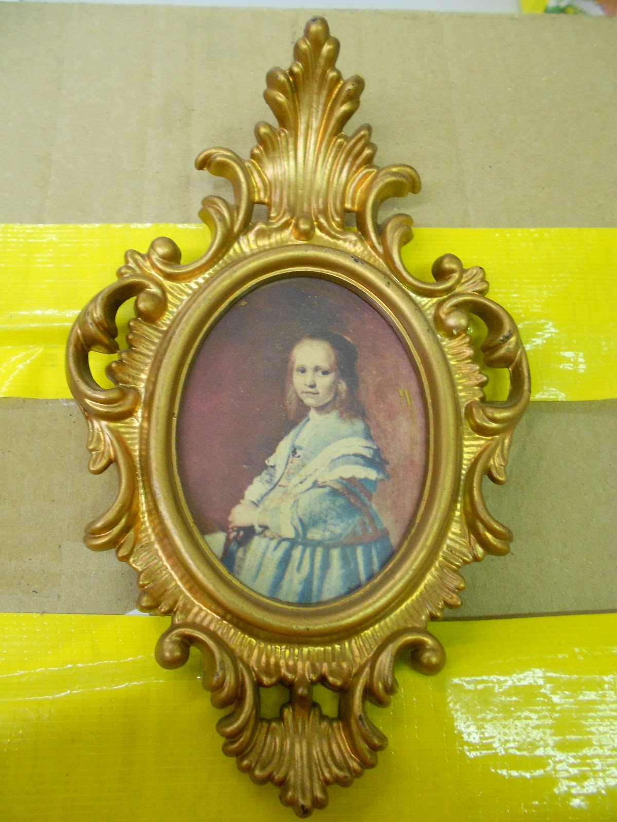 Stitch with Kitsch Objects