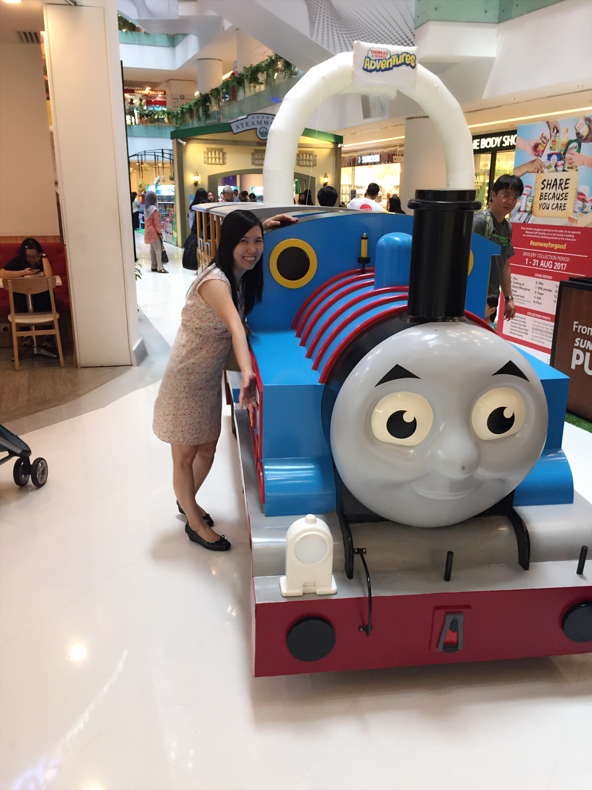 toys r us sunway putra mall