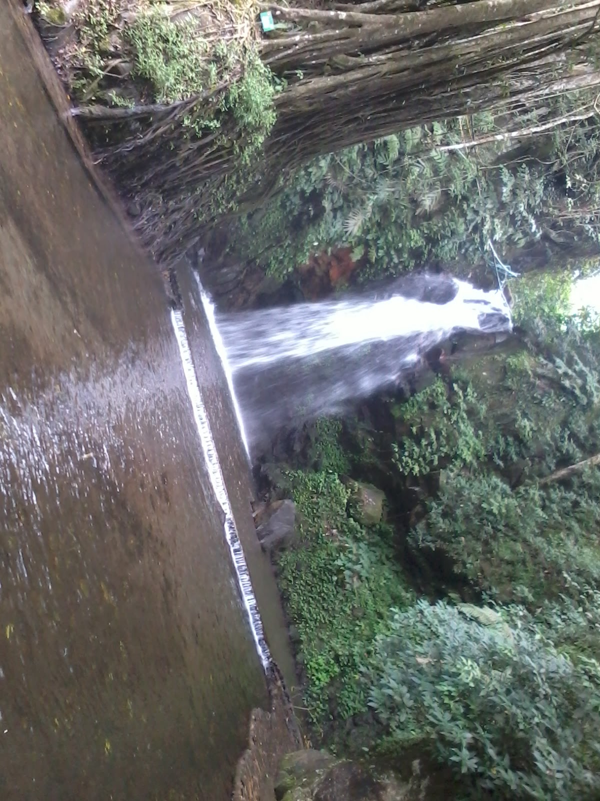 jajat sudrajat: PARIWISATA KUNINGAN ASRI