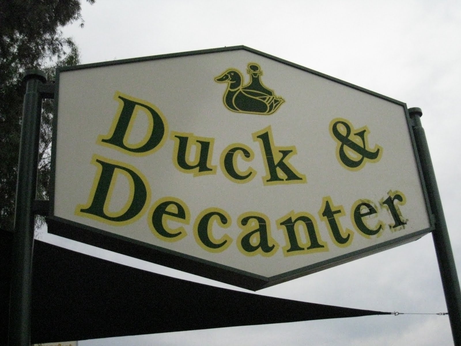 Duck, duck, Decanter! STELLARizona