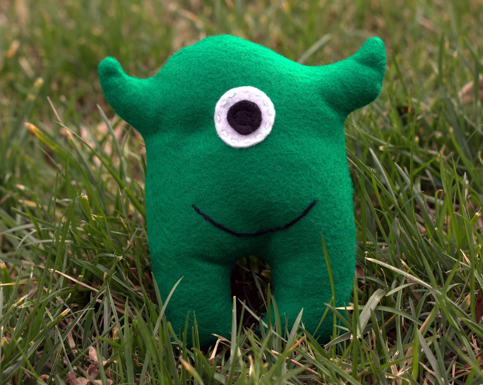 distractions softie face tutorial a k a how to make a monster smile