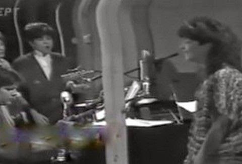 ΣΠΑΝΙΟ βίντεο   Η Άννα Βίσση, ο Νίκος Καρβέλας και οι Beatles!! [βίντεο]