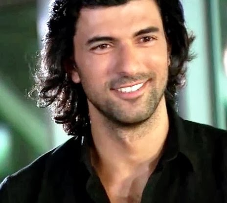 Engin Akyürek resim
