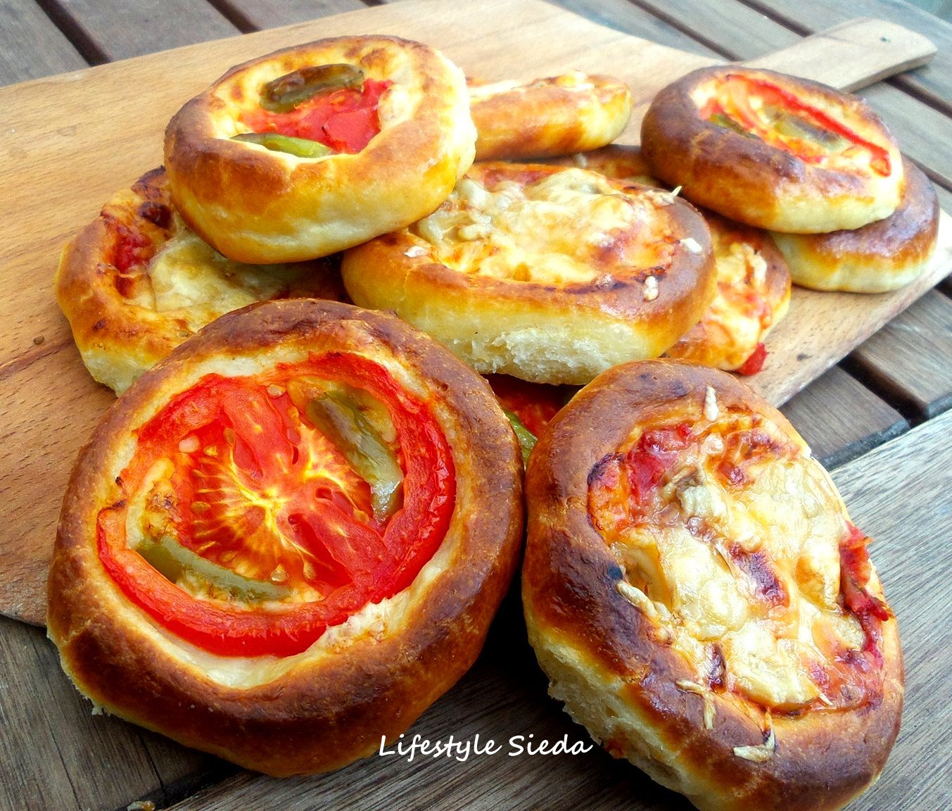 Pizza Poğaca Pizza Poğaca