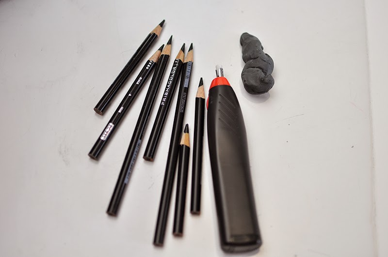 Best Charcoal Pencils for Drawing –