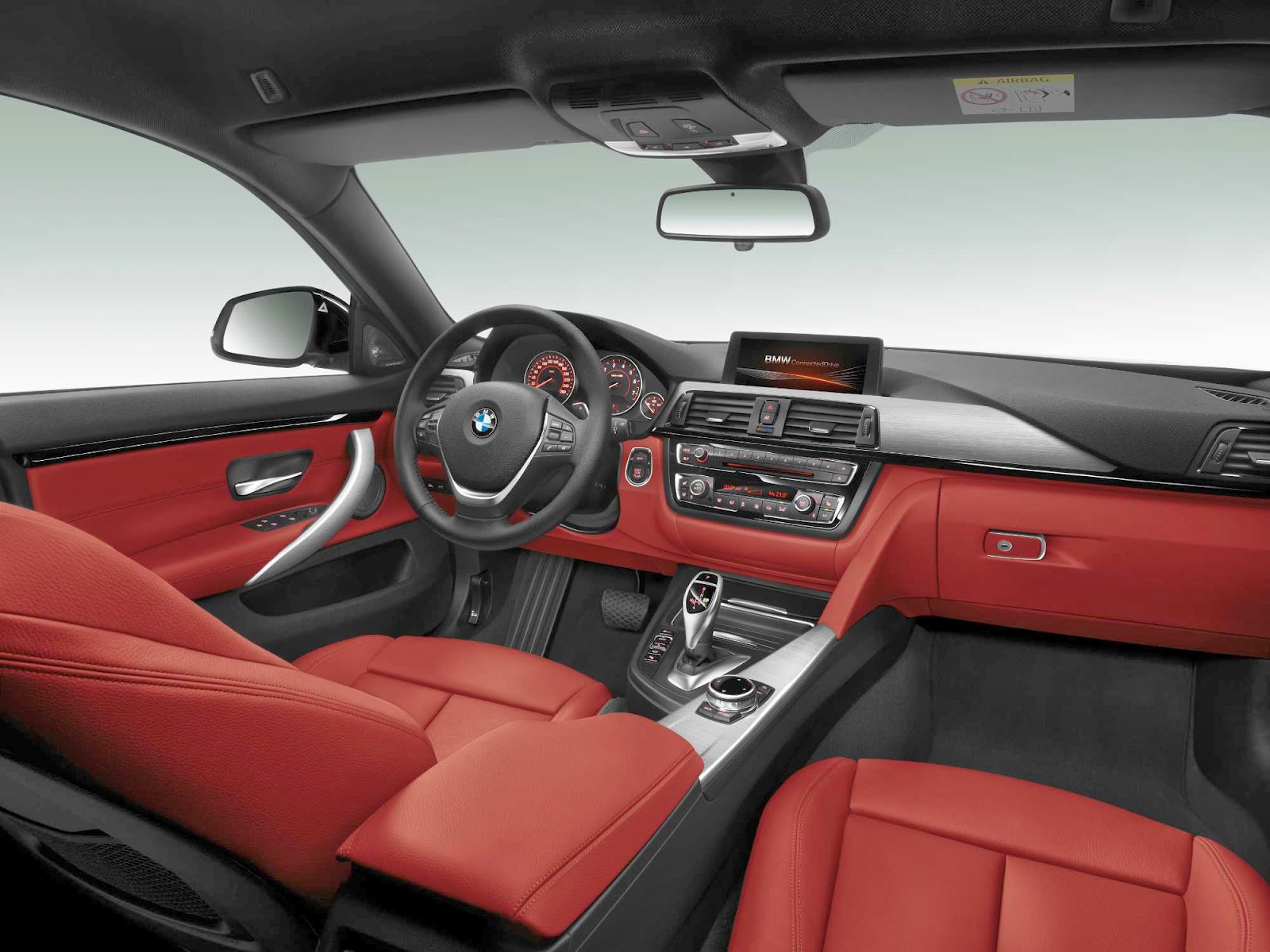 Offiziell Bmw Prasentiert Das Neue 4er Gran Coupe Video Und Xxl Bildergalerie Myauto24 Das Autoblog Im Internet Myauto24