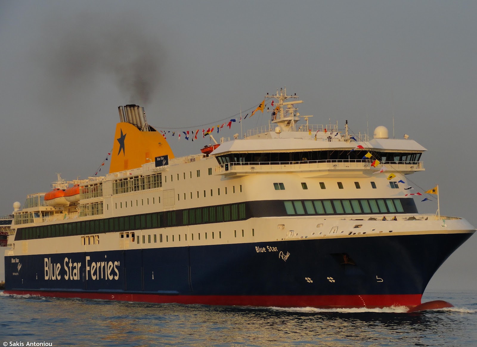 ÎÏίÏÏεÏ
Ïη καÏαγγελία: ÎÏιβάÏÎ·Ï ÏοÏ
Blue Star 1 αÏ
νανίÏÏηκε μÏÏοÏÏά Ïε νεαÏή κοÏÎλα εν Ïλυκαι Ïο ÏλήÏÏμα αδιαÏÏÏηÏε