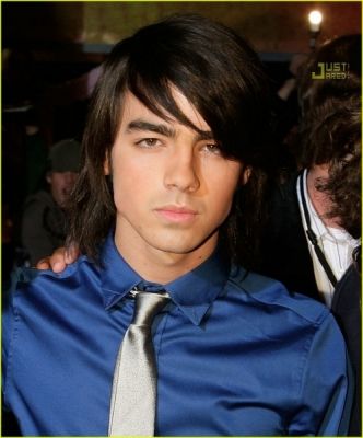 Disney posterboy child Joe Jonas has revealed that he is currently working 