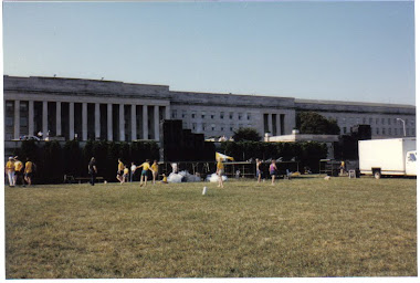 Ribbon organizers at the Pentagon