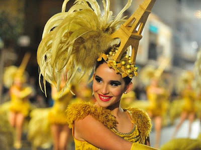 [Image: le-hoi-carnival-rio-brazil-2.jpg]