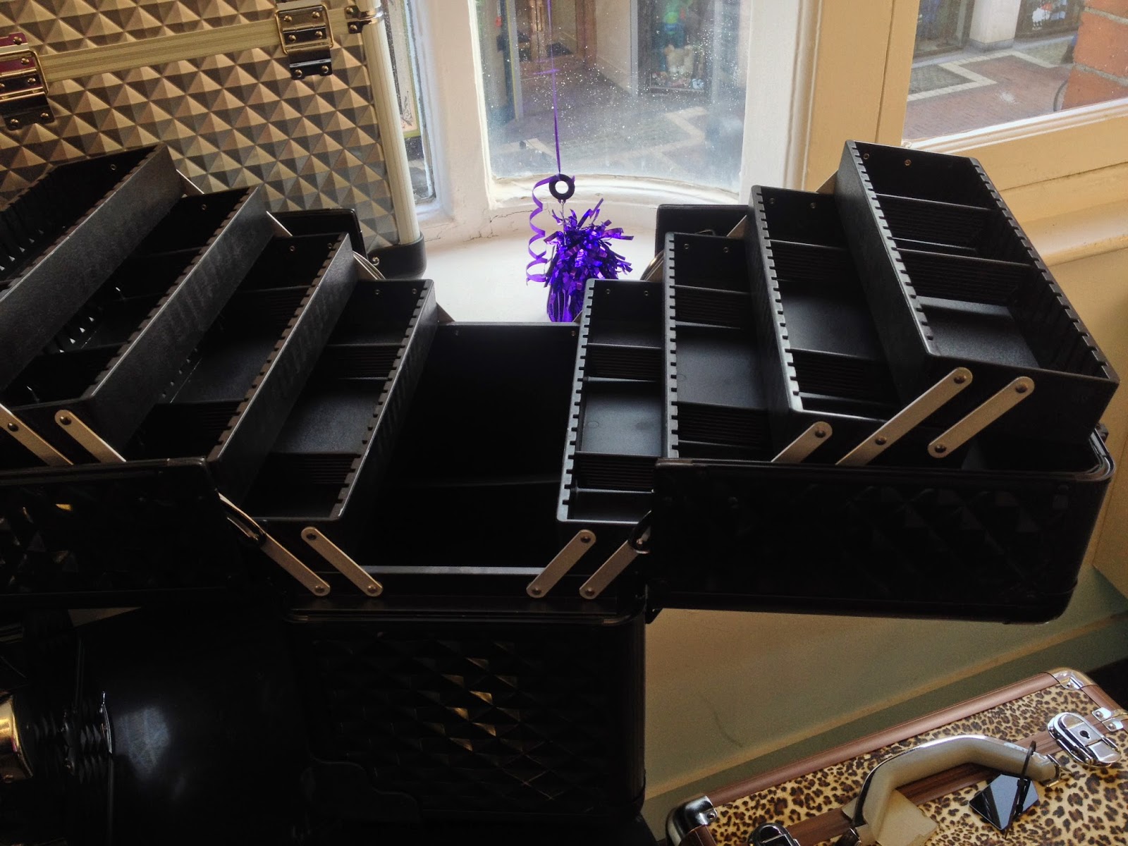 beautiful me plus you Inglot is launching new Makeup Case Collections