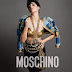 Katy Perry aparece nua em sua campanha para a Moschino