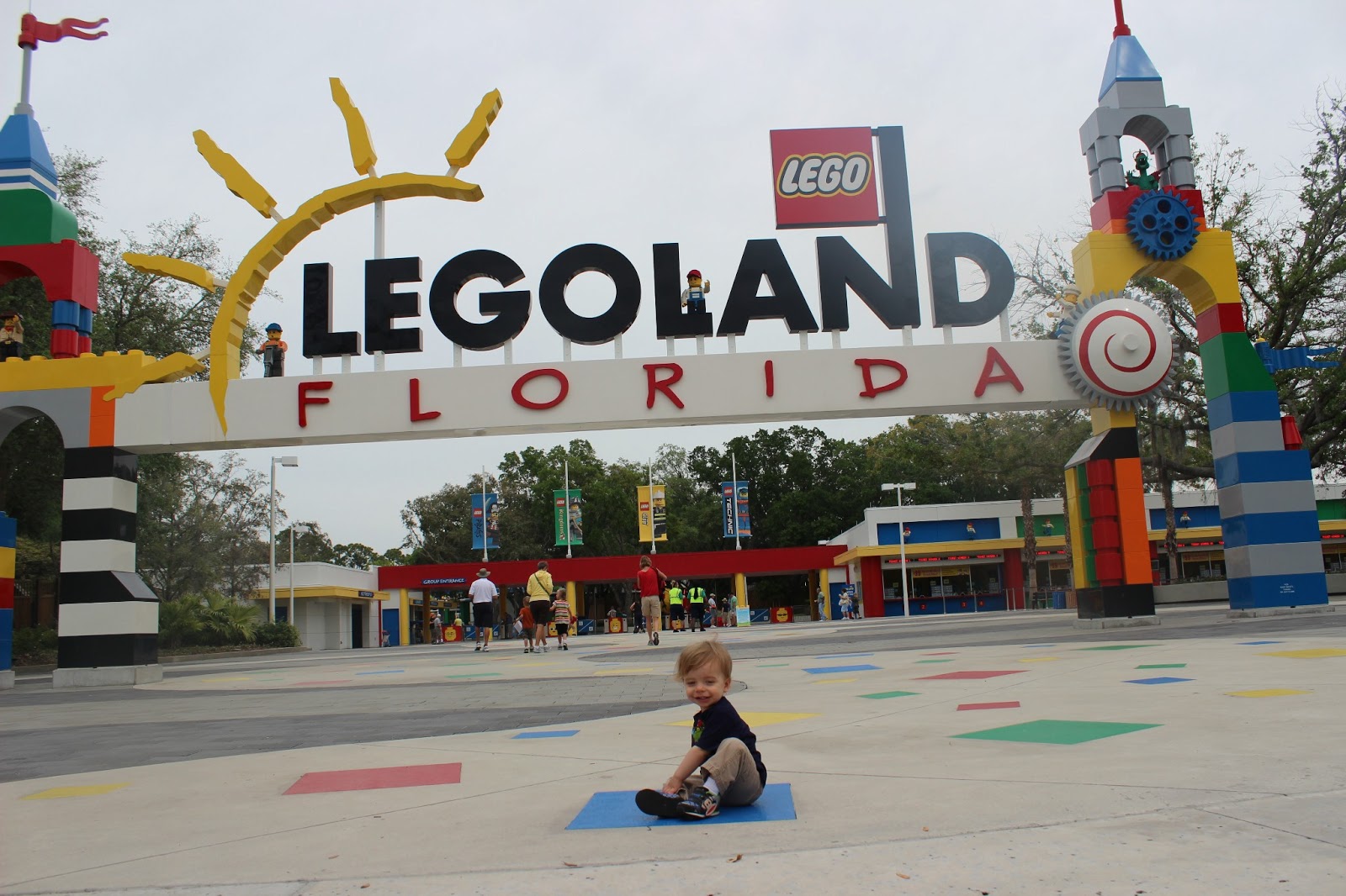 BRICK STAR LEGOLAND Florida FREE 1 Year Admission for Florida Teachers