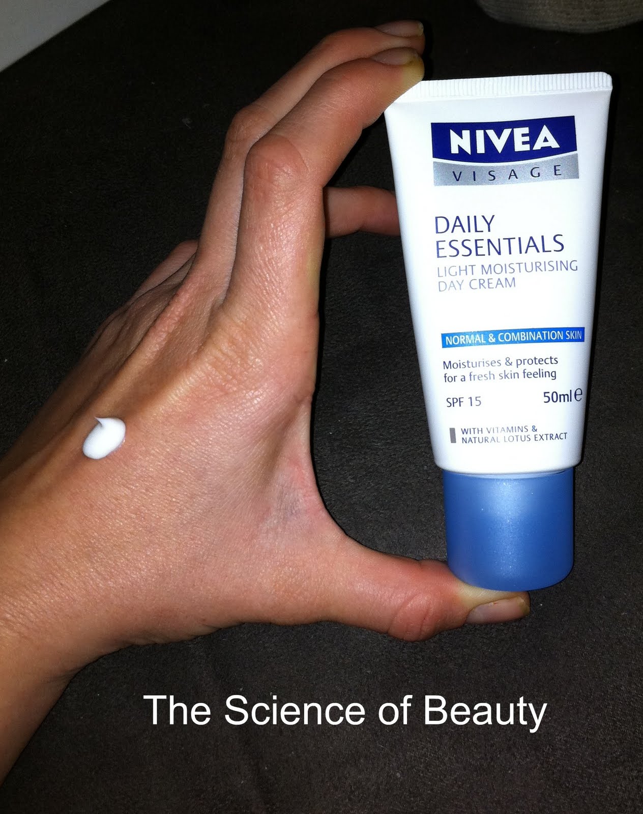 The Science of Beauty Nivea Daily Essentials Light Moisturising Day Cream review