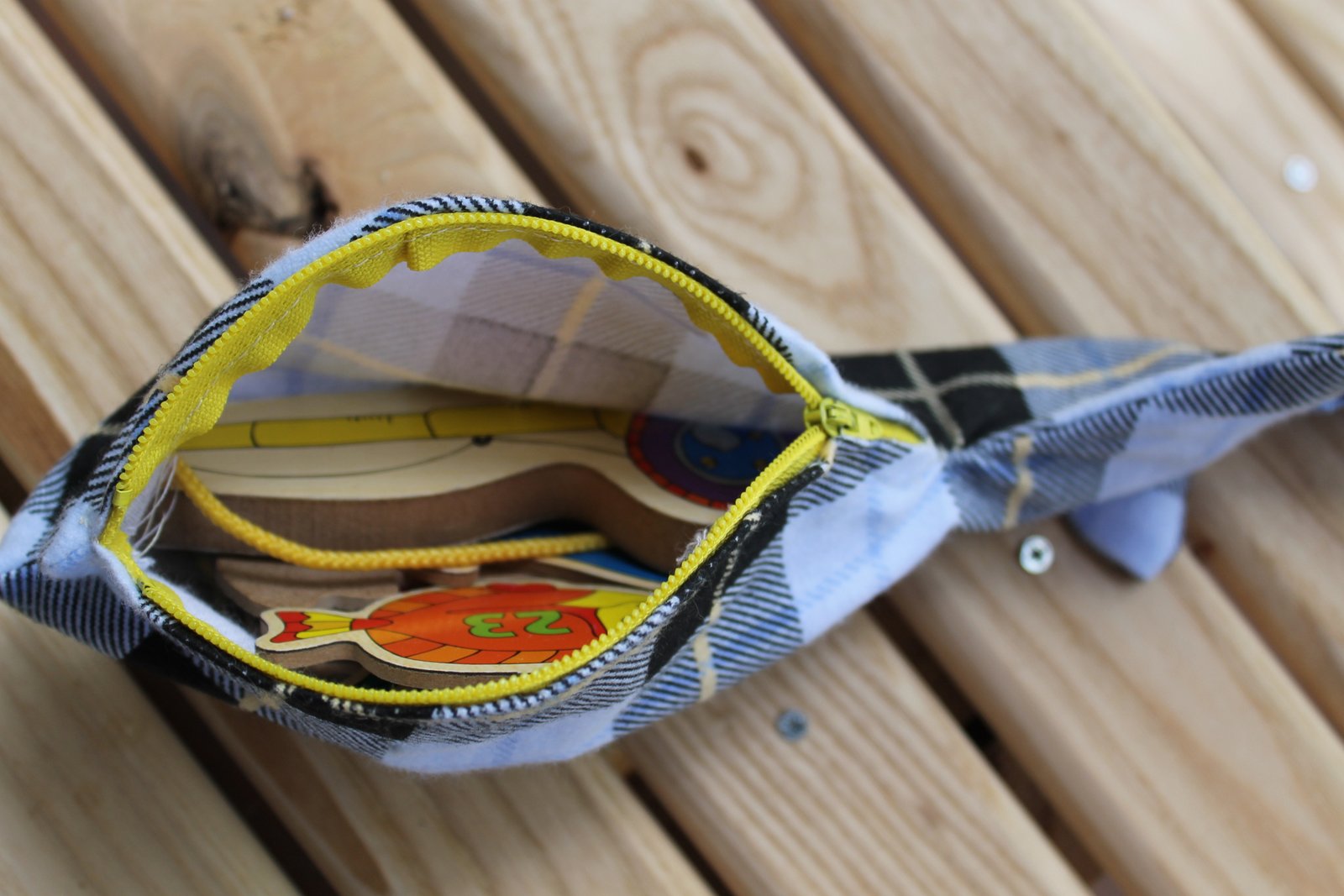 born imaginative. Fish Bag (Free Pattern Included)