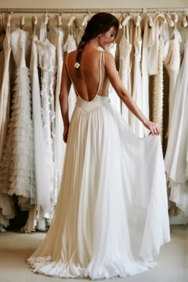 robe de mariee dos nu avec des bretelles fines robe de mariee dos nu avec des bretelles fines