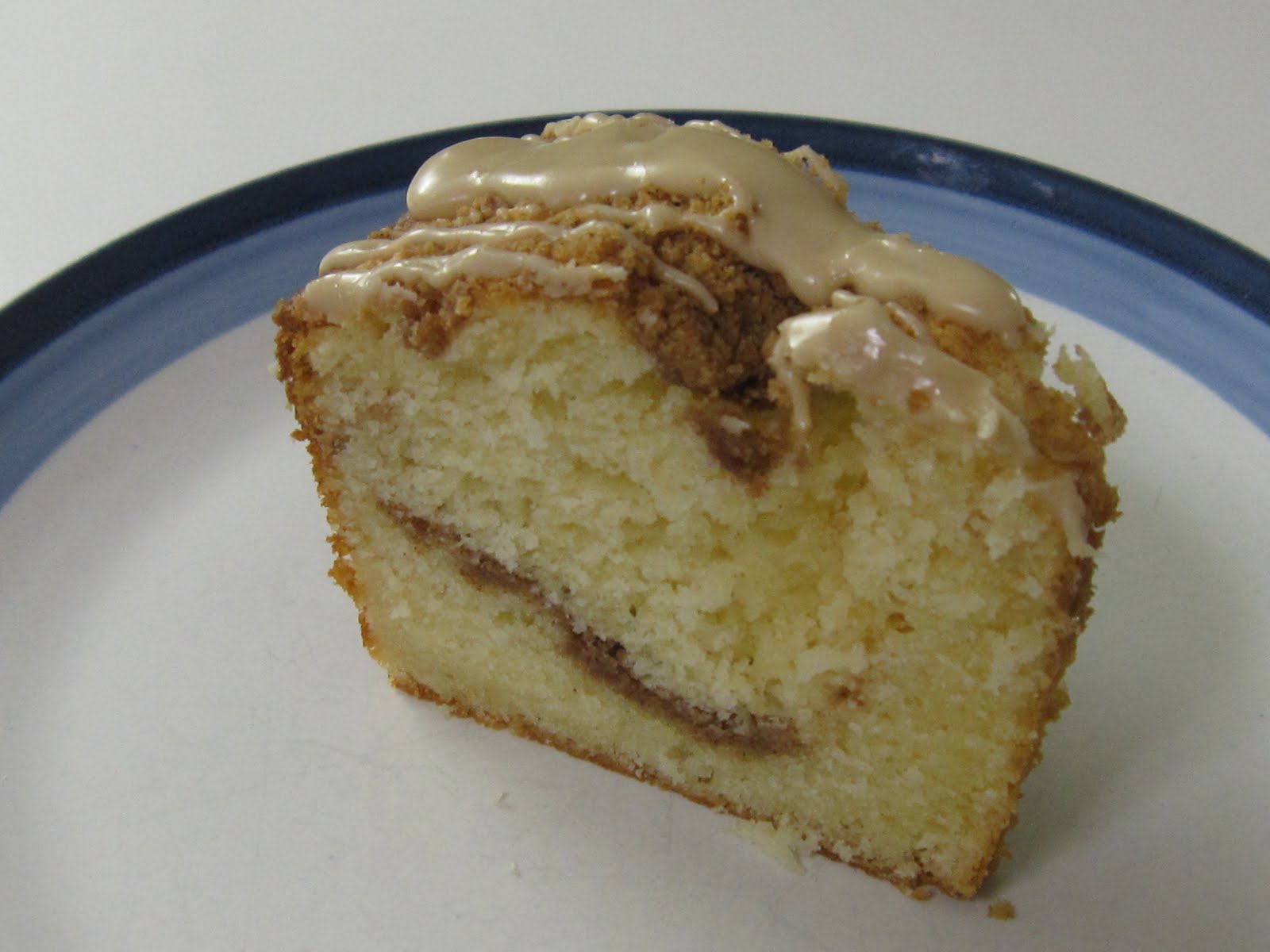 HANNAH IN THE KITCHEN Cinnamon Swirl Coffee Cake