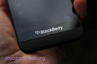 Tip cara menggunakan Blackberry Z10 Tip cara menggunakan Blackberry Z10