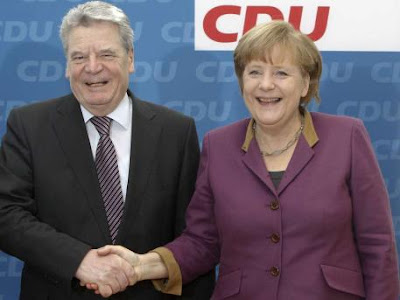 Skyline Nachrichten_Merkel_Gauck