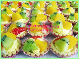 MINI FRUIT TARTS