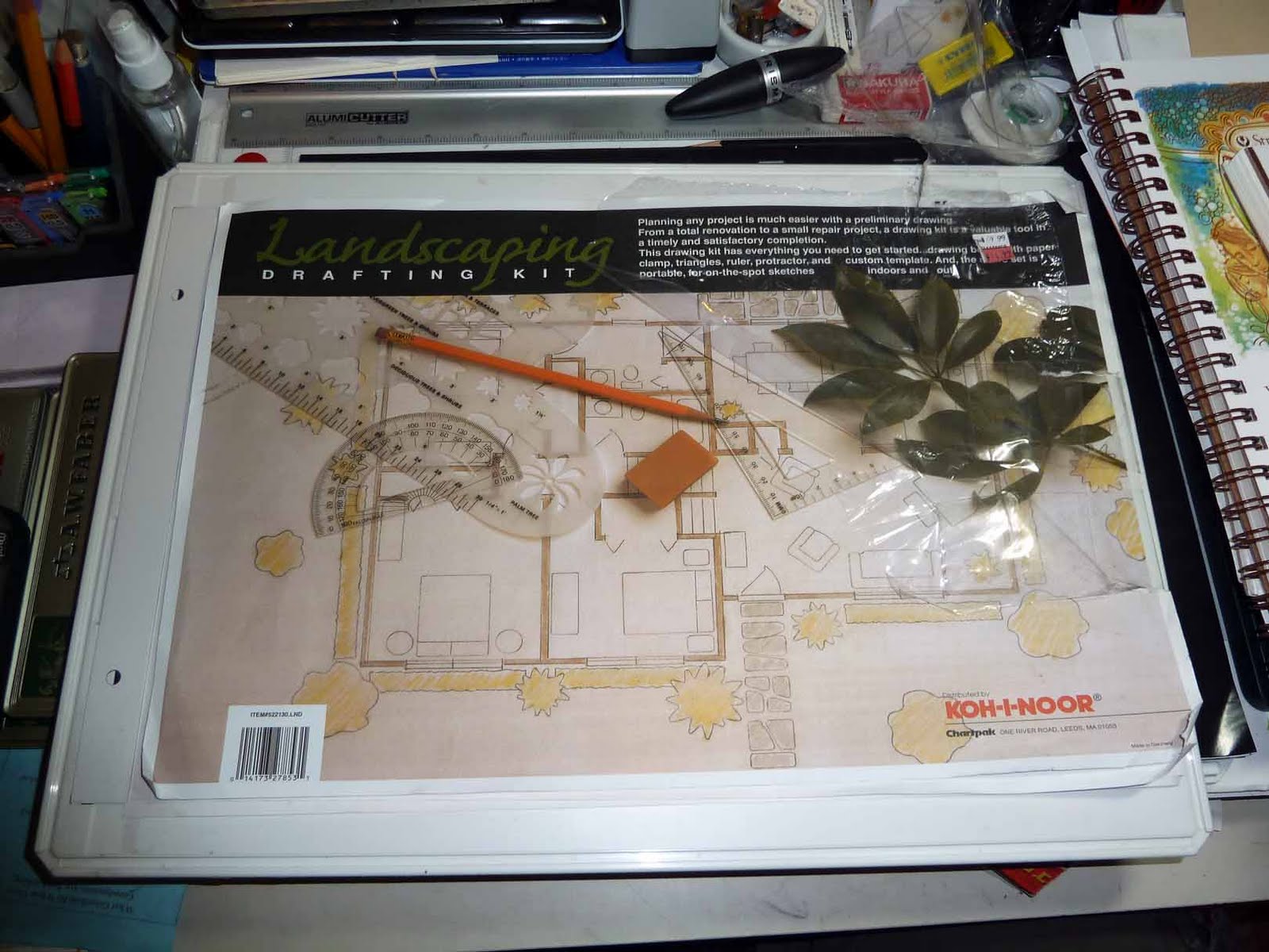 Koh-I-Noor Portable Landscape Drawing Board & Drafting Kit