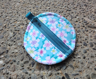 earbud pouch number one, closed