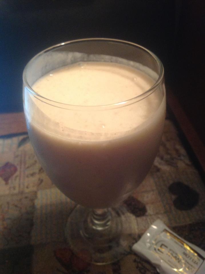 Sparking My Health Post Workout Banana Peanut Butter Smoothie