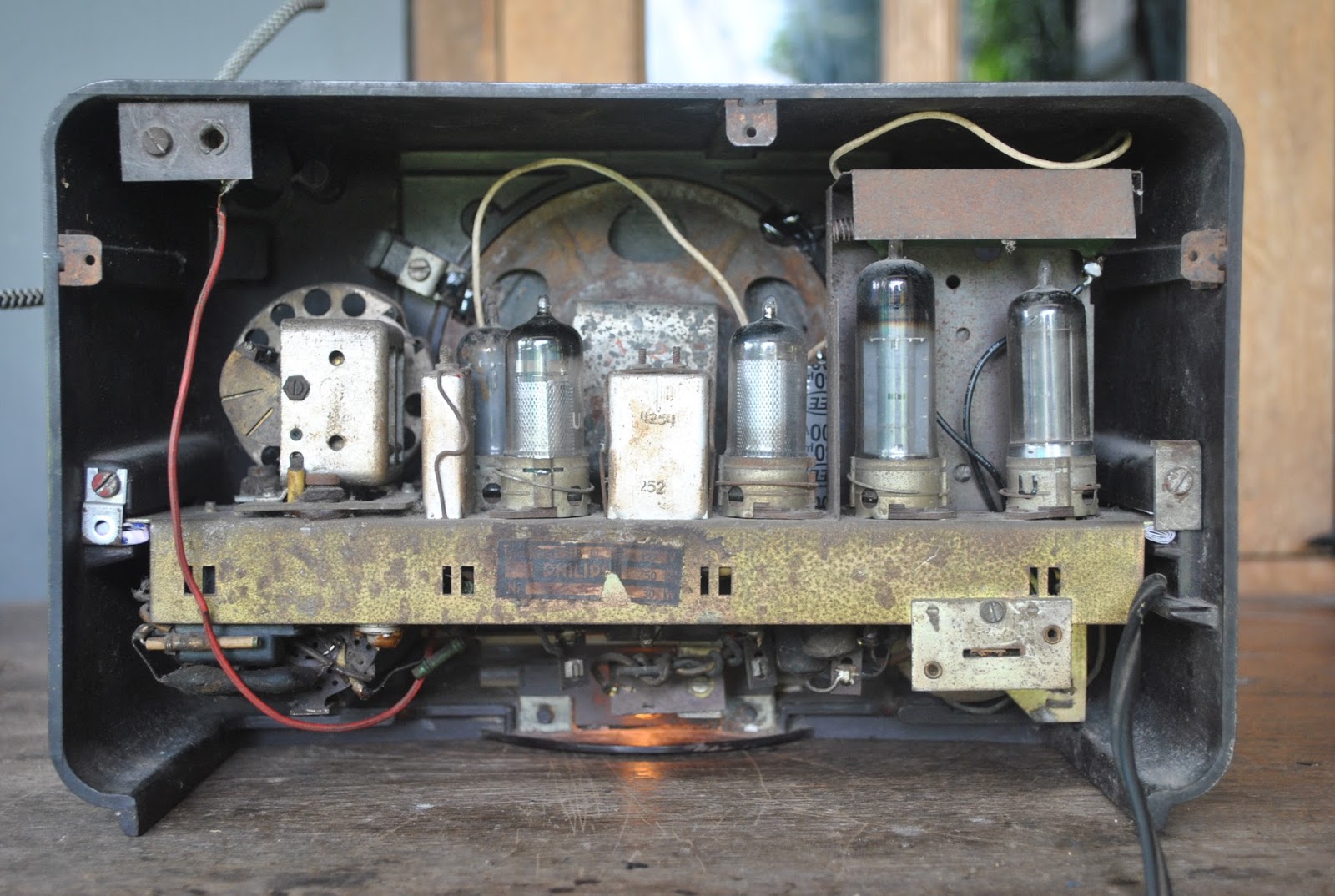 RESTORASI ELECTRONIC TUBES TRANSMITTER TUBES, AMPLIFIER TUBES , RADIO