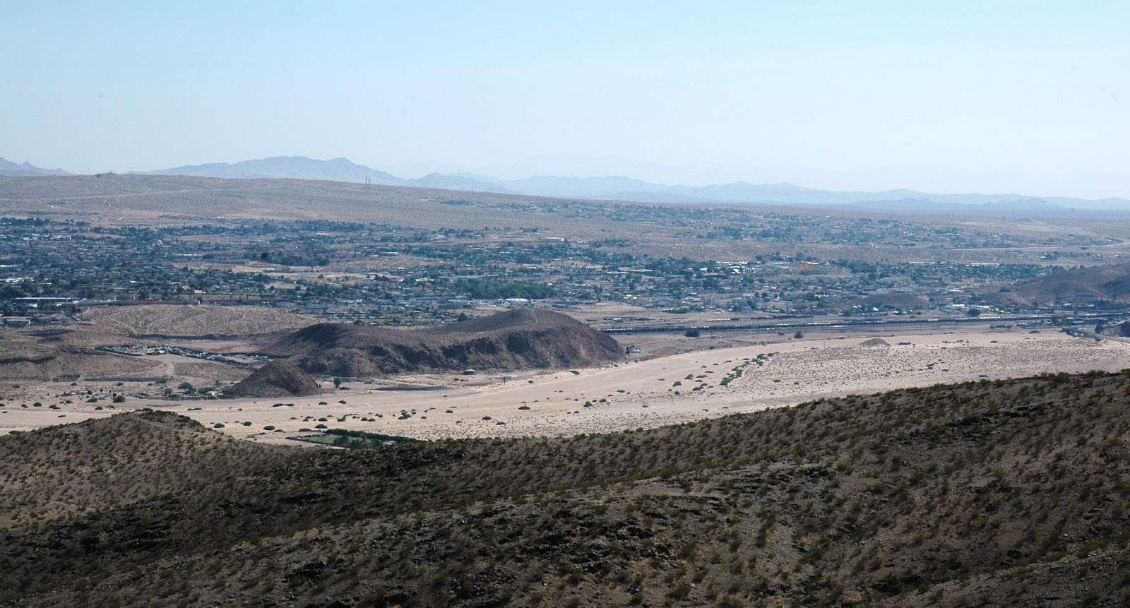 Mojave Desert Diary... Mojave Skyline Trail provides great views of
