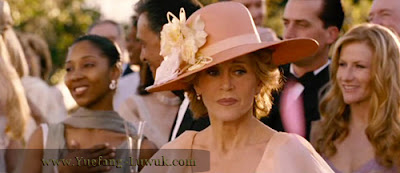 Monster In Law after the wedding ceremony scene After_the_wedding_ceremony_Monster_In_law_movie_scene