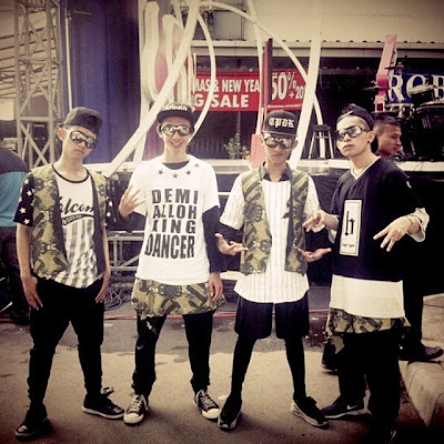 Crew Peserta The Dance Icon Indonesia