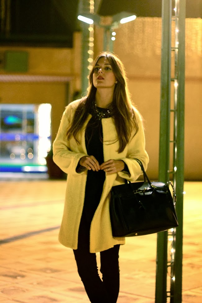 Marilyn's Closet FASHION BLOG Yellow at night