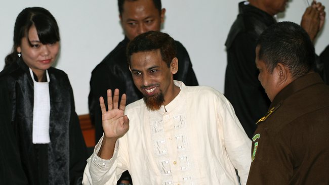 SAMURAI POLICE 1109 October 2012 SAMURAI POLICE 1109 October 2012