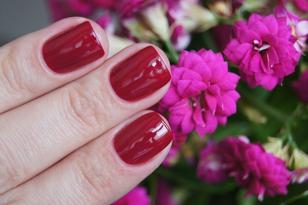 OPI - Manicurist of Seville