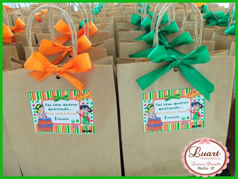 para docinhos e centro de mesa personalizados do Chaves e Chiquinha para docinhos e centro de mesa personalizados do Chaves e Chiquinha