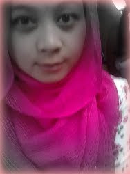 flower gurl kitew :D