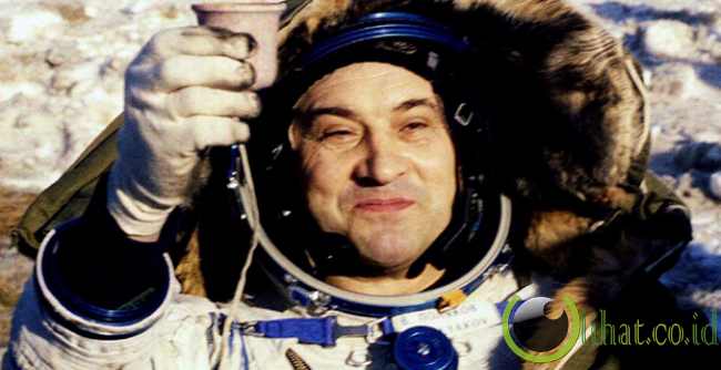 Valeri Polyakov Valeri Polyakov