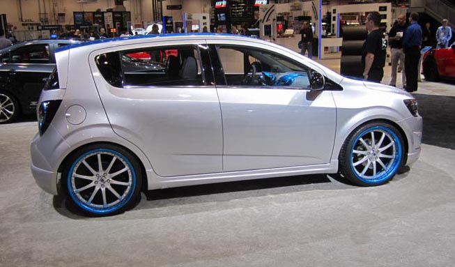  Subcompact Culture - El blog de autos pequeños: Chevy pone al Sonic al frente y al centro en el SEMA Show 2011