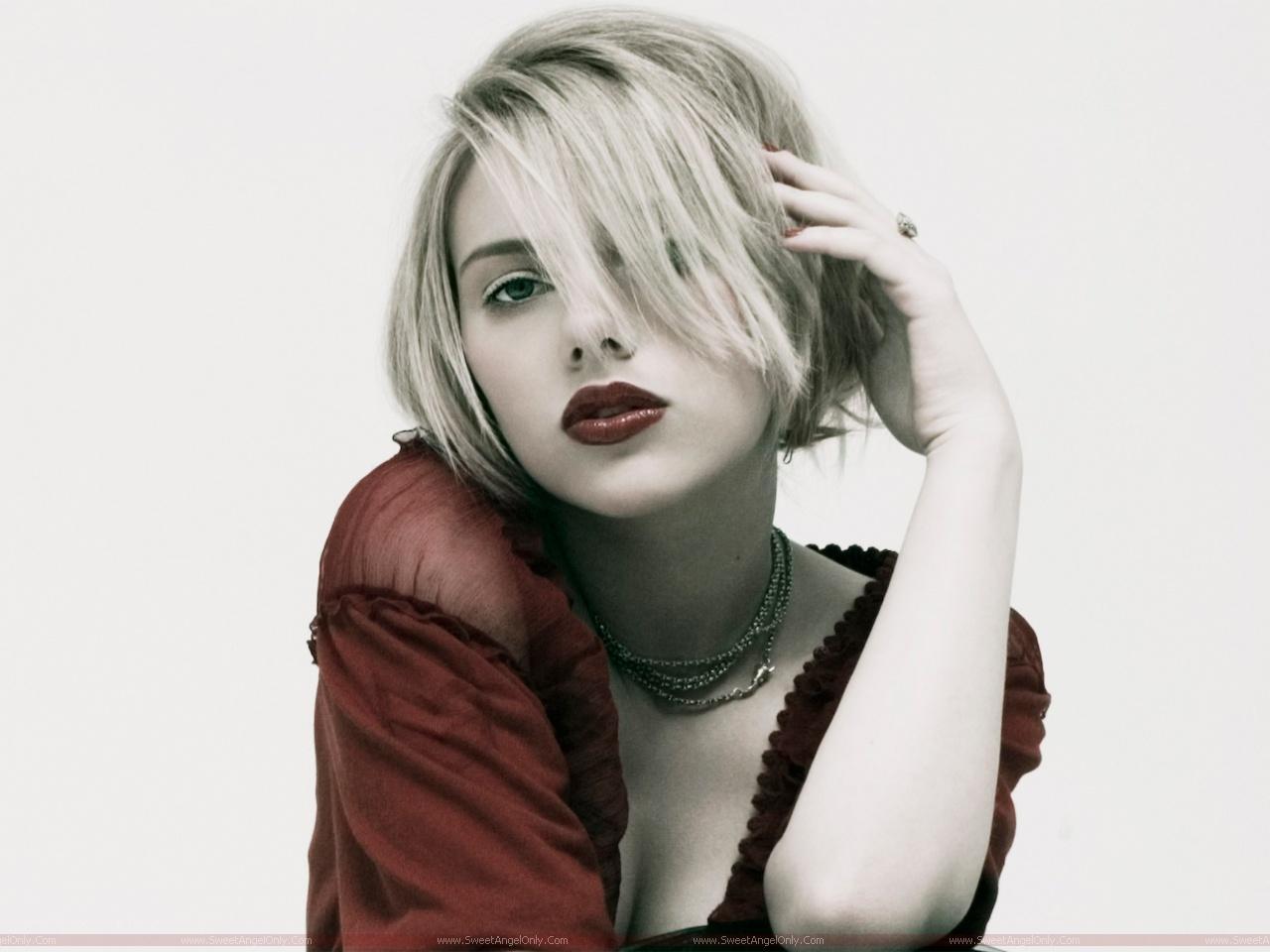 http://4.bp.blogspot.com/-JbmwLo7hhsE/TjRg4r1rzhI/AAAAAAAAIMY/jhkYrDHgRNg/s1600/Scarlett_Johansson_hollywood_model.jpg