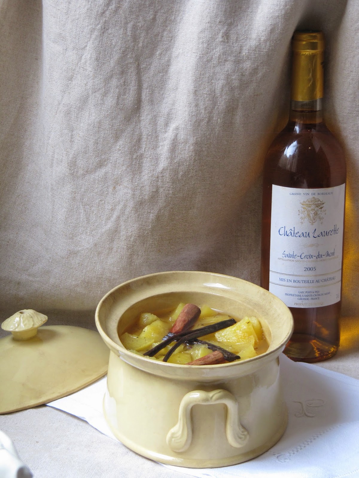 La cuisine d'ici et d'ISCA Ananas au vin